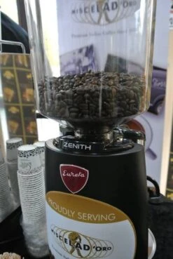 1 Kg Café En Grain Gusto Classico - Miscela D'oro 9 1 Kg Café En Grain Gusto Classico - Miscela D'oro -Maxicoffee cafe miscela oro italie 2