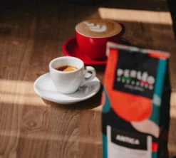 3x250g Café En Grain Coffret Spécial Expresso PERLEO ESPRESSO 17 3x250g Café En Grain Coffret Spécial Expresso PERLEO ESPRESSO -Maxicoffee cafeengrainperleoespressoantica